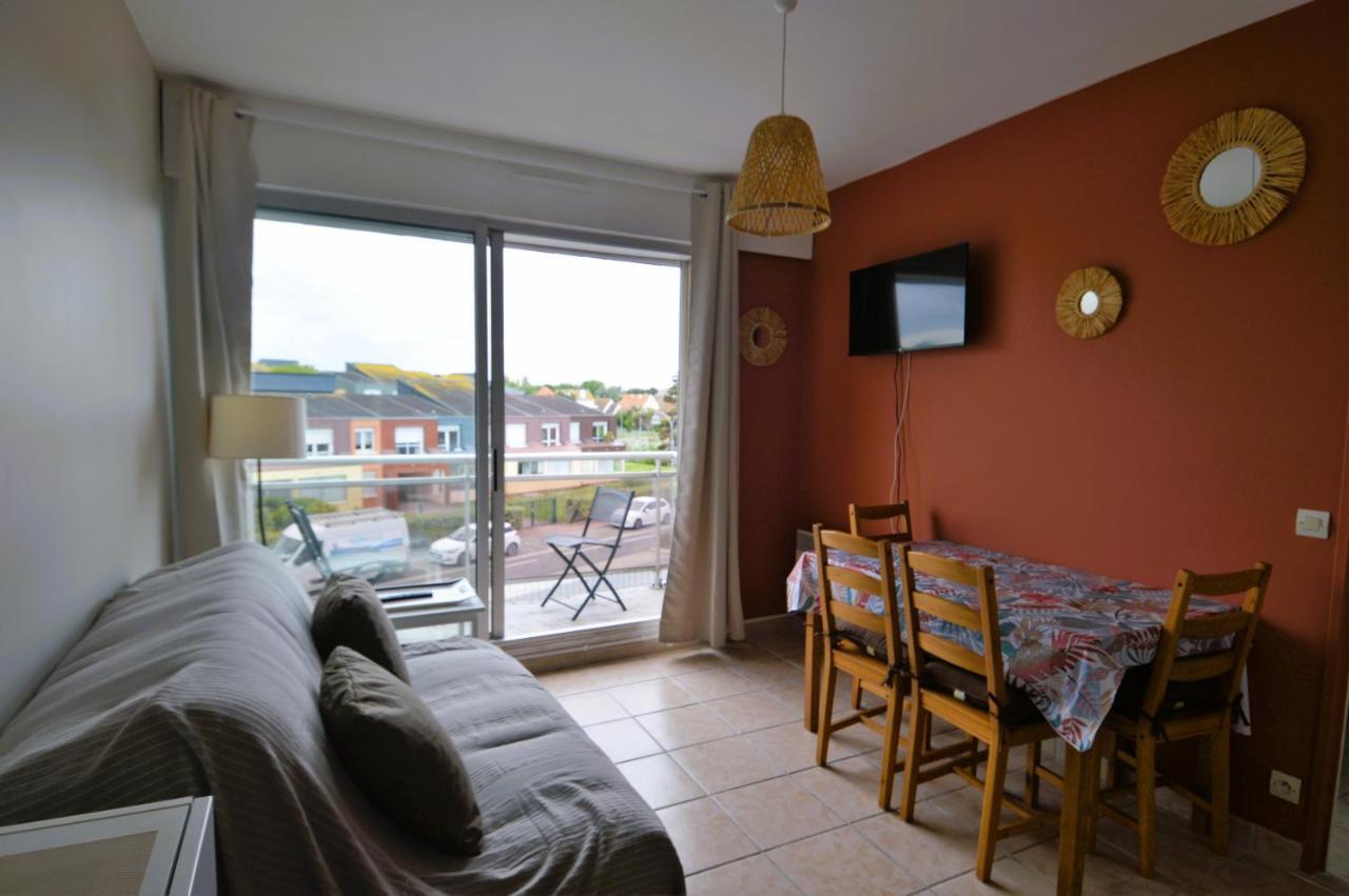 Appartement Au Pied De La Plage - Balcon - Parking Courseulles-sur-Mer Ngoại thất bức ảnh